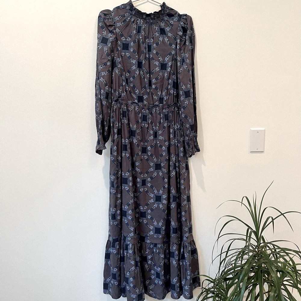 NWT Blue Quilt Pattern Universal Thread Peasant Dress
